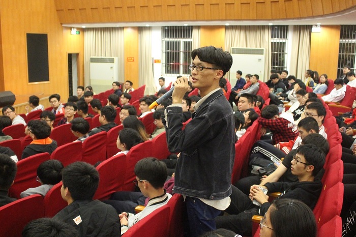 互动.jpg 互动.jpg