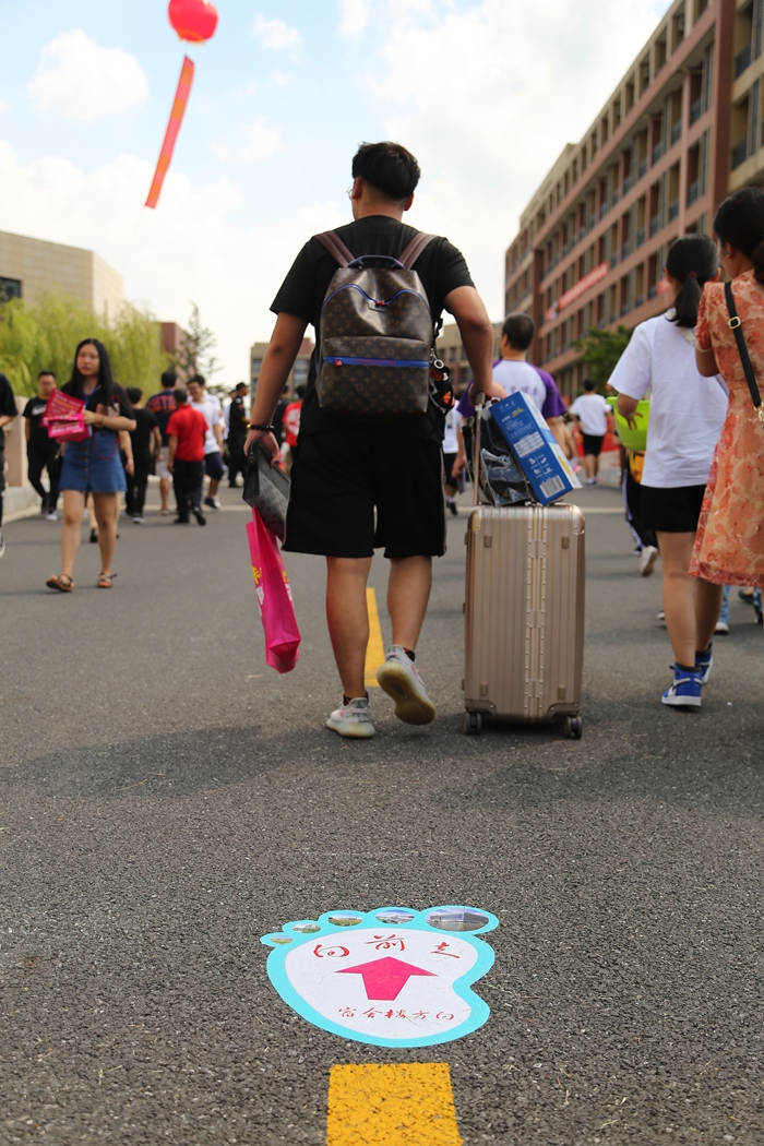 IMG_0279_副本700.jpg IMG_0279_副本700.jpg