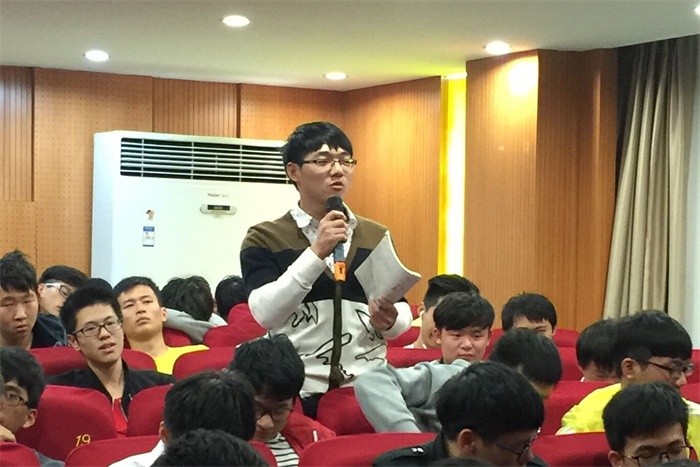 学生提问_看图王.jpg
