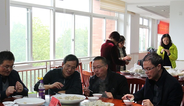 QQ图片20181225143515.jpg QQ图片20181225143515.jpg